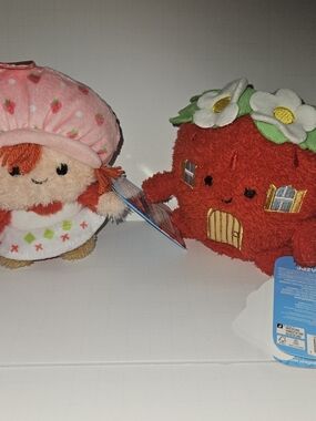 Strawberry House Plush Toy with Pink-Capped Doll - Playset